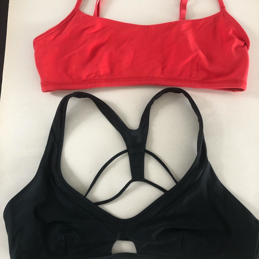 2 lululemon sports bras